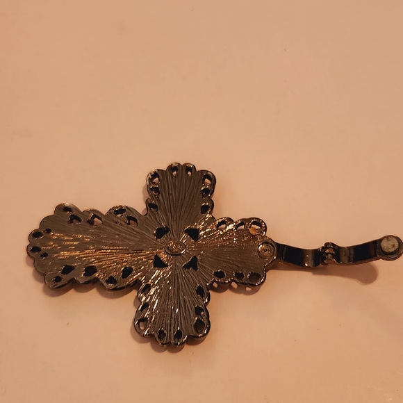 Cross pendant add on - Picture 4 of 6